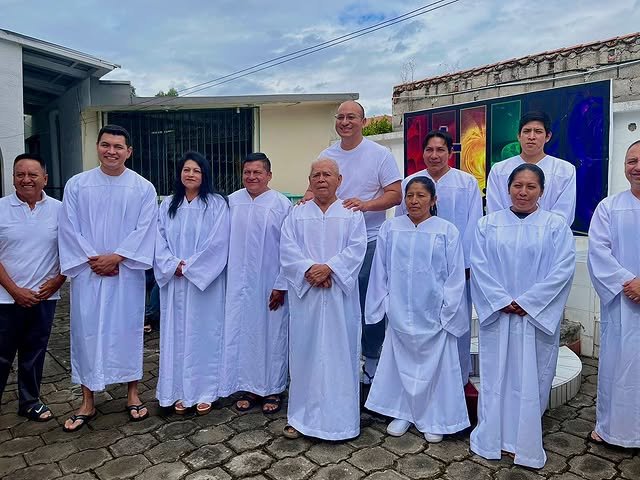Bautismos: Celebrando la Fe que Transforma Vidas